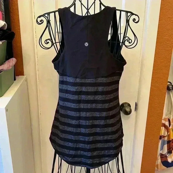 Lululemon Run: First Base Tank Micro Macro Black Heathered Black-Sz Unknown - Picture 2 of 5